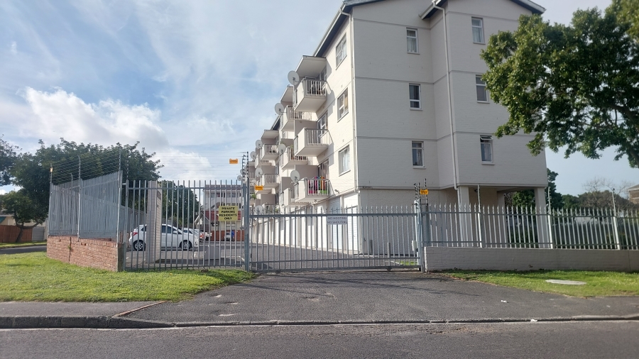 0 Bedroom Property for Sale in Oostersee Western Cape